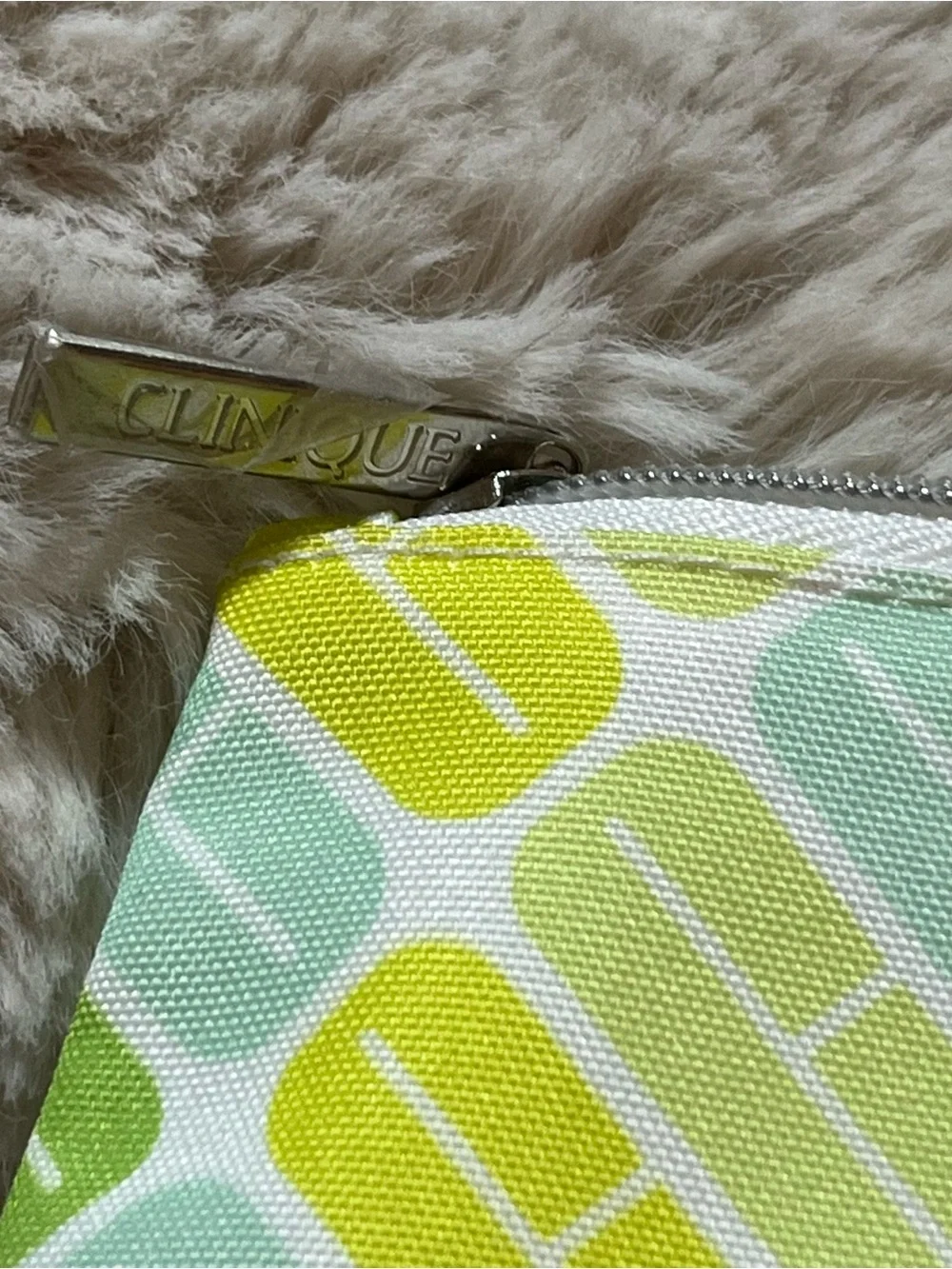 Clinique Geometric Cosmetic Pouch in Yellow, Mint & Lime 02-19